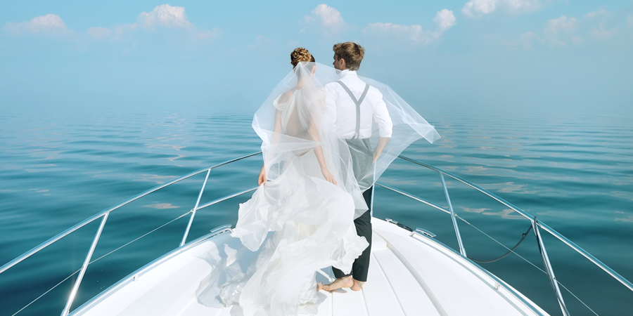 Why Pick A Private Yacht Rental For Marriage?
